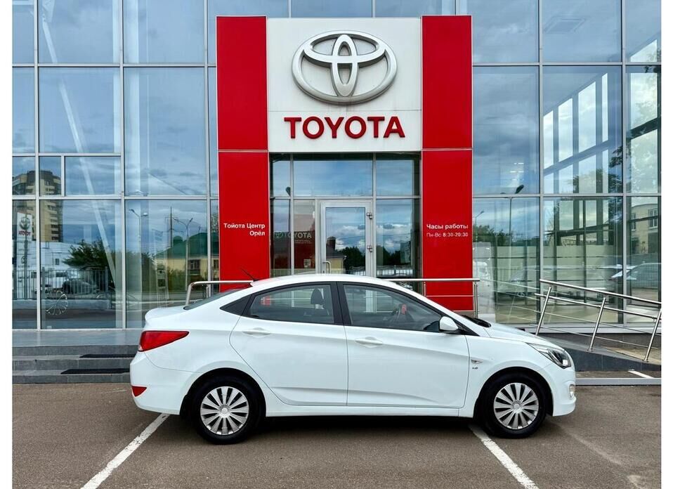 Hyundai Solaris 1.6 AT (123 л.с.)