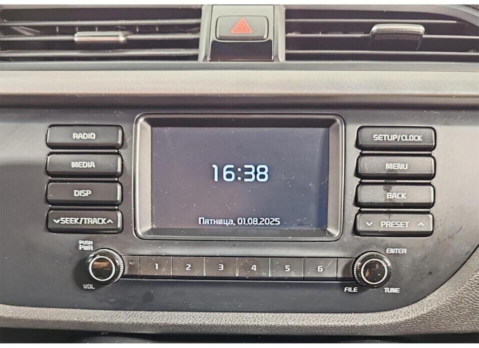 Kia Rio X-Line 1.6 AT (123 л.с.)