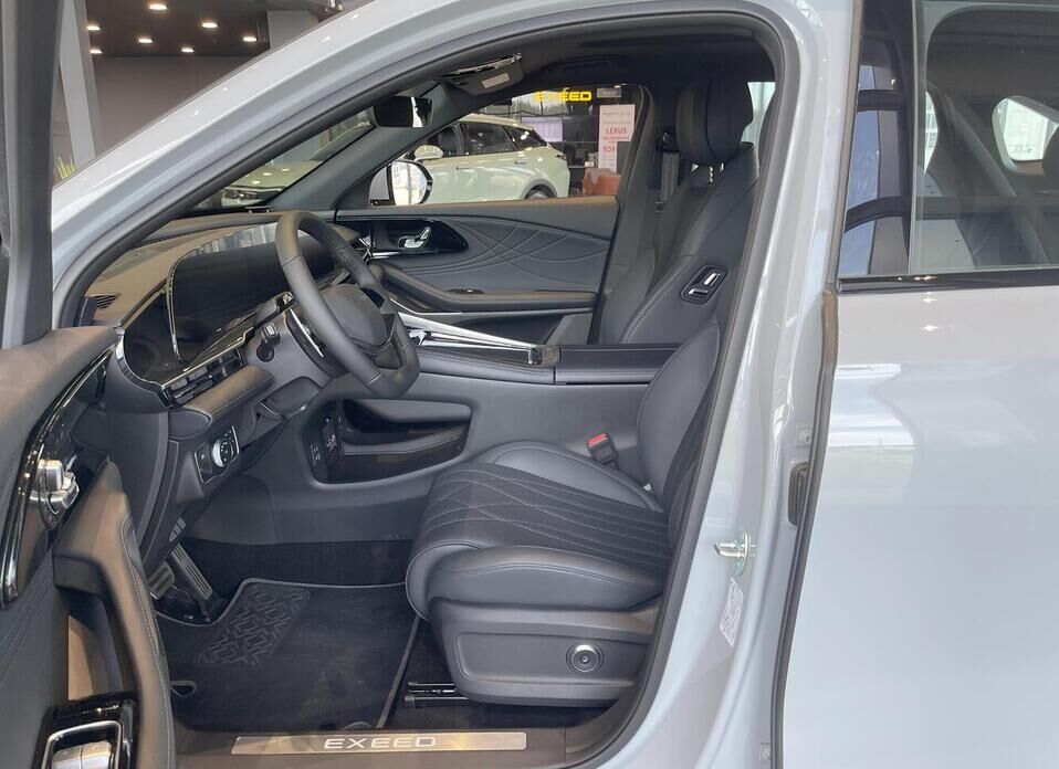 EXEED RX 2.0 AMT (197 л.с.) 4WD