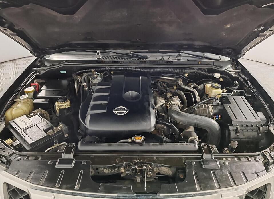 Nissan Pathfinder 2.5d AT (190 л.с.) 4WD