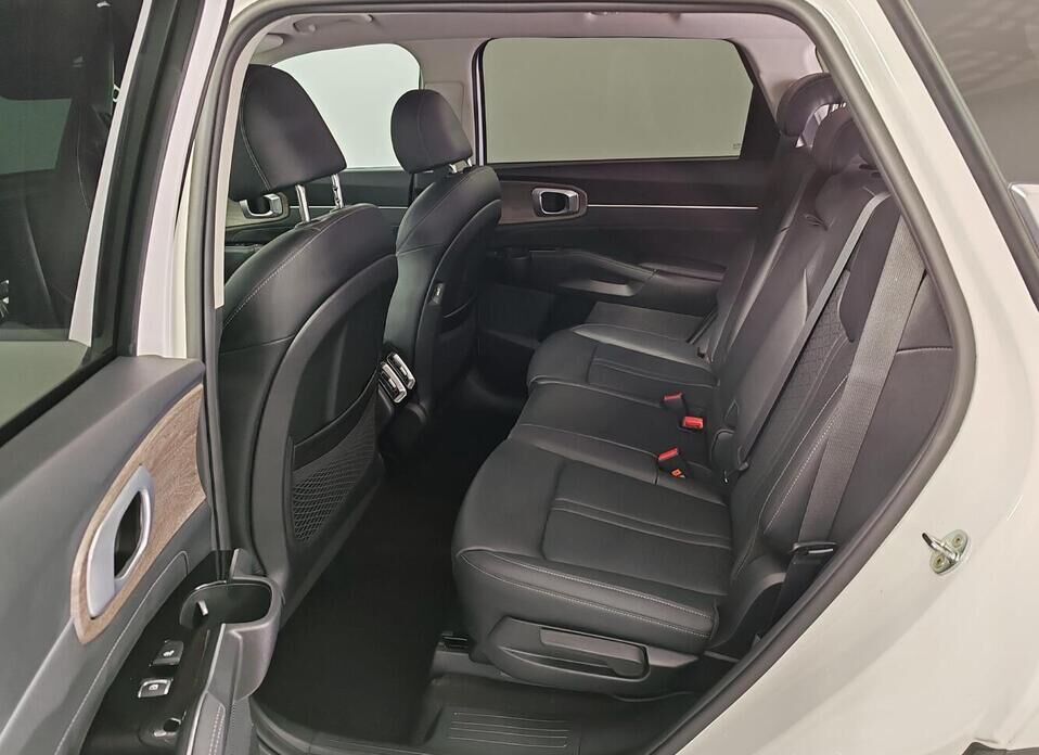 Kia Sorento 2.2d AMT (199 л.с.) 4WD
