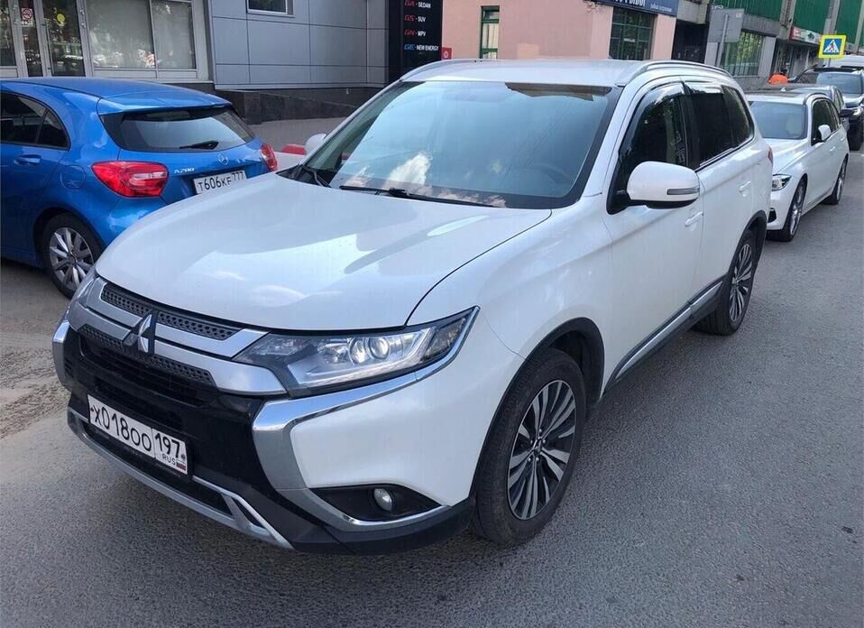 Mitsubishi Outlander 2.0 CVT (146 л.с.) 4WD