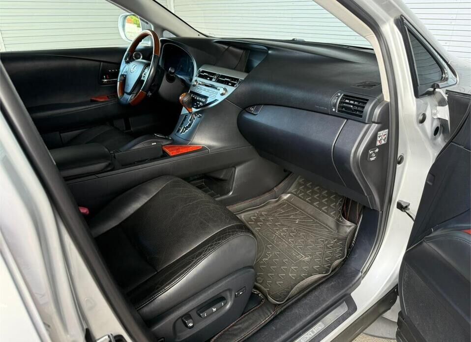 Lexus RX 350 3.5 AT (277 л.с.) 4WD