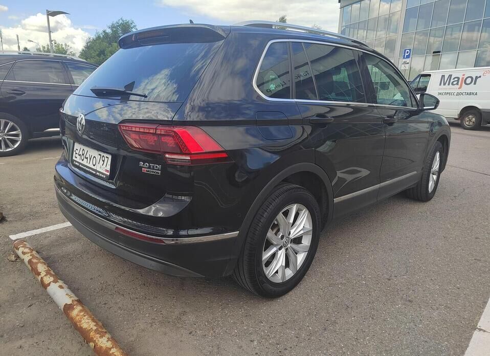 Volkswagen Tiguan 2.0d AMT (150 л.с.) 4WD