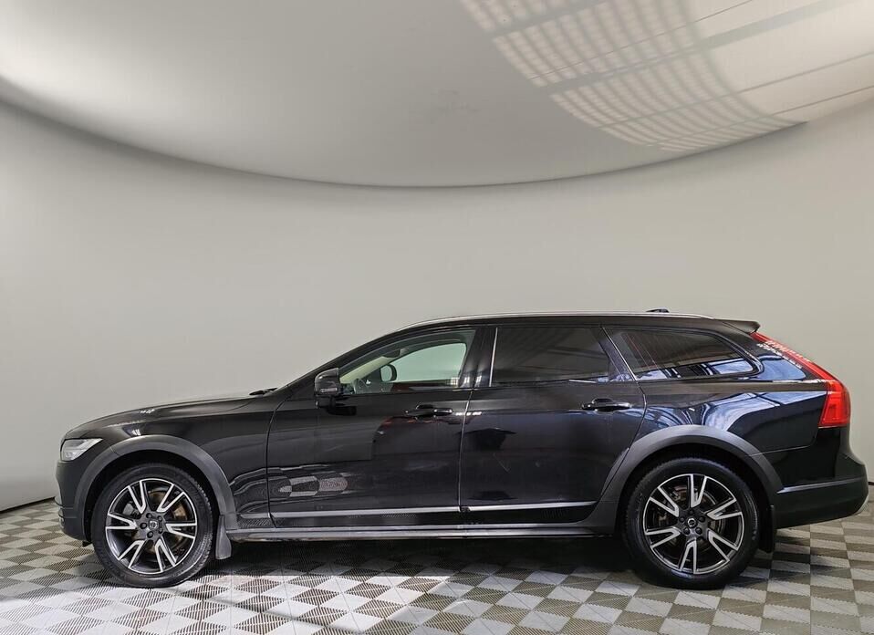 Volvo V90 Cross Country 2.0d AT (190 л.с.) 4WD