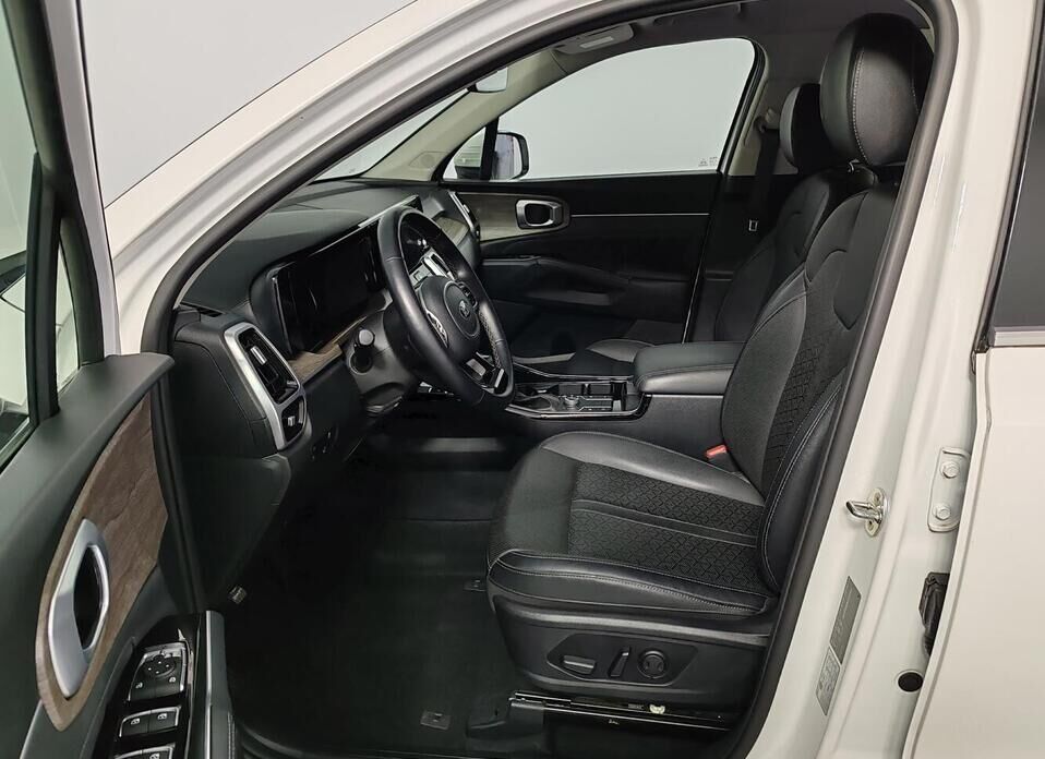 Kia Sorento 2.2d AMT (199 л.с.) 4WD
