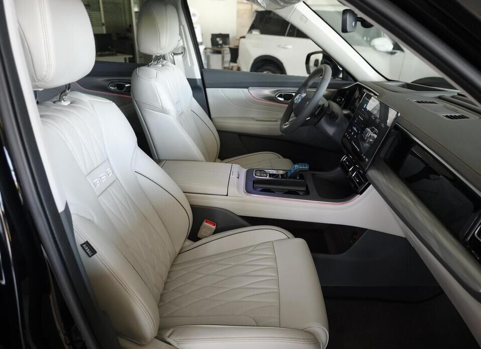 GAC GS8 2.0 AT (231 л.с.) 4WD