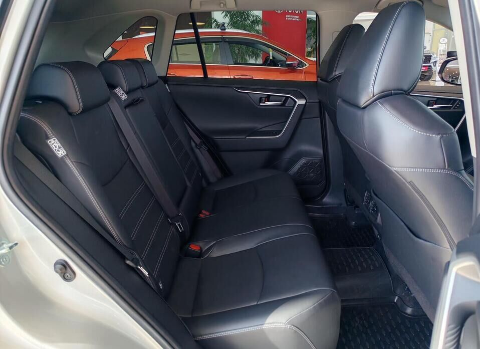 Toyota RAV4 2.0 CVT (149 л.с.) 4WD