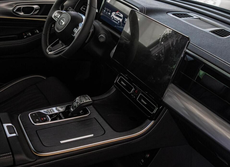 GAC GS8 2.0 AT (231 л.с.) 4WD