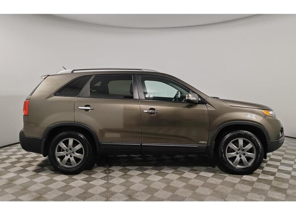 Kia Sorento 2.4 AT (175 л.с.) 4WD