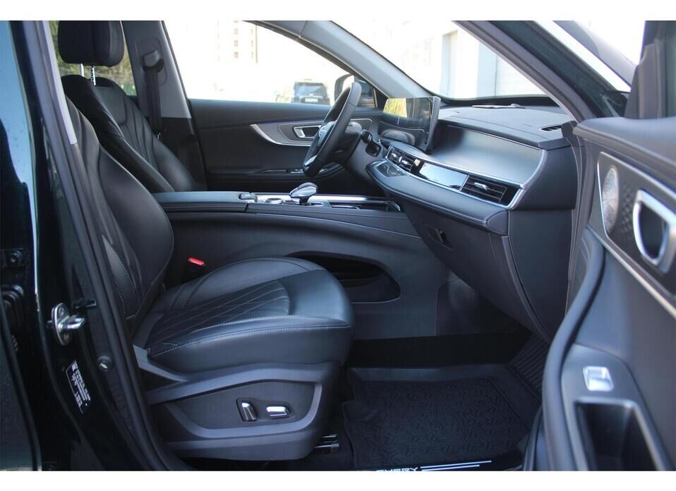 Chery Tiggo 8 Pro Max 1.6 AMT (186 л.с.)