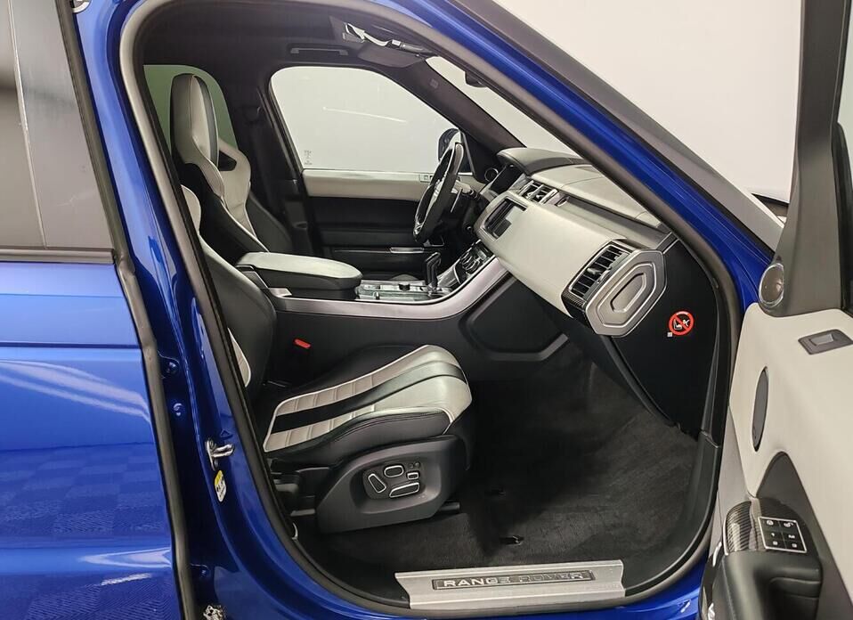 Land Rover Range Rover Sport SVR 5.0 AT (550 л.с.) 4WD