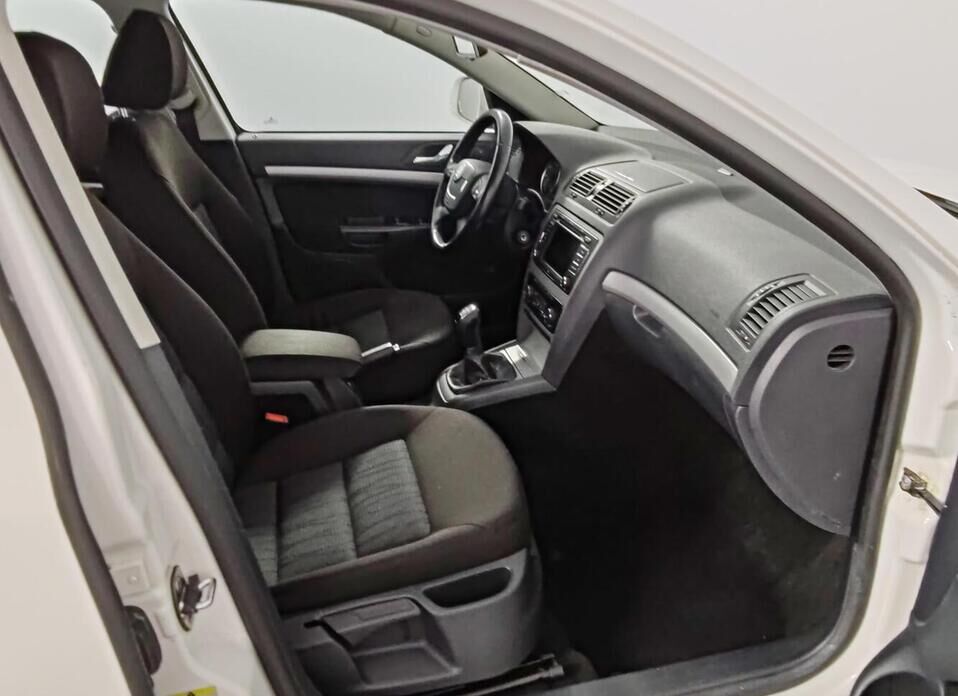 Skoda Octavia 1.8 MT (152 л.с.)