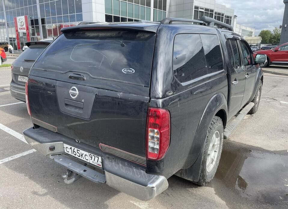 Nissan Navara (Frontier) 2.5d AT (174 л.с.) 4WD