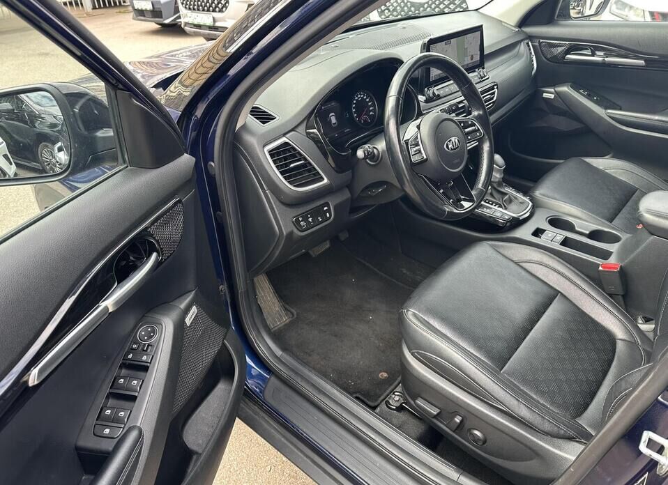 Kia Seltos 2.0 CVT (149 л.с.) 4WD